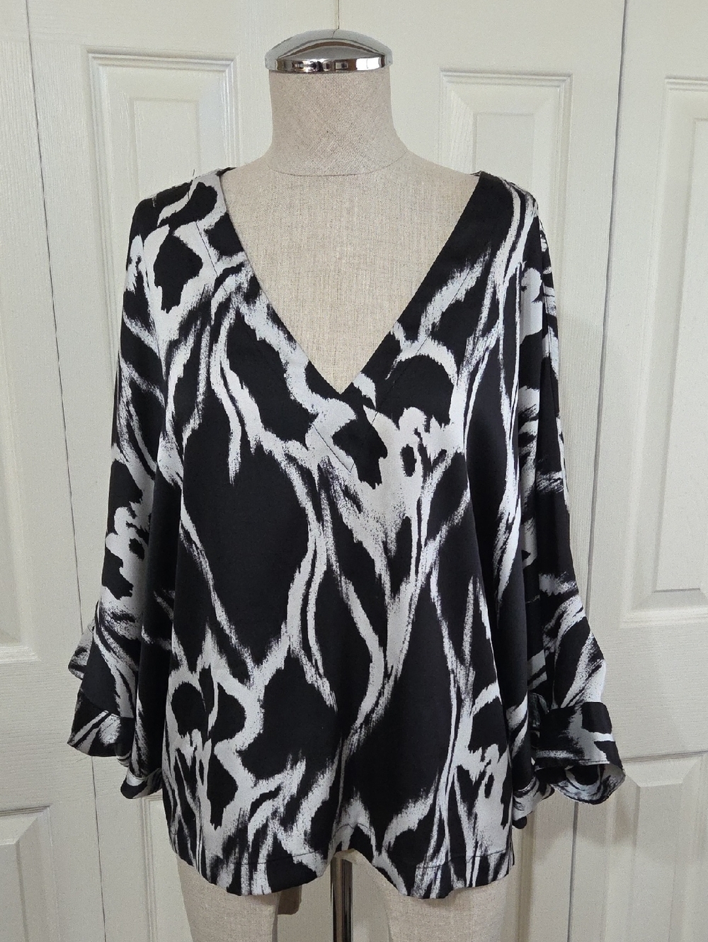 White House Black Market V-neck Blouse